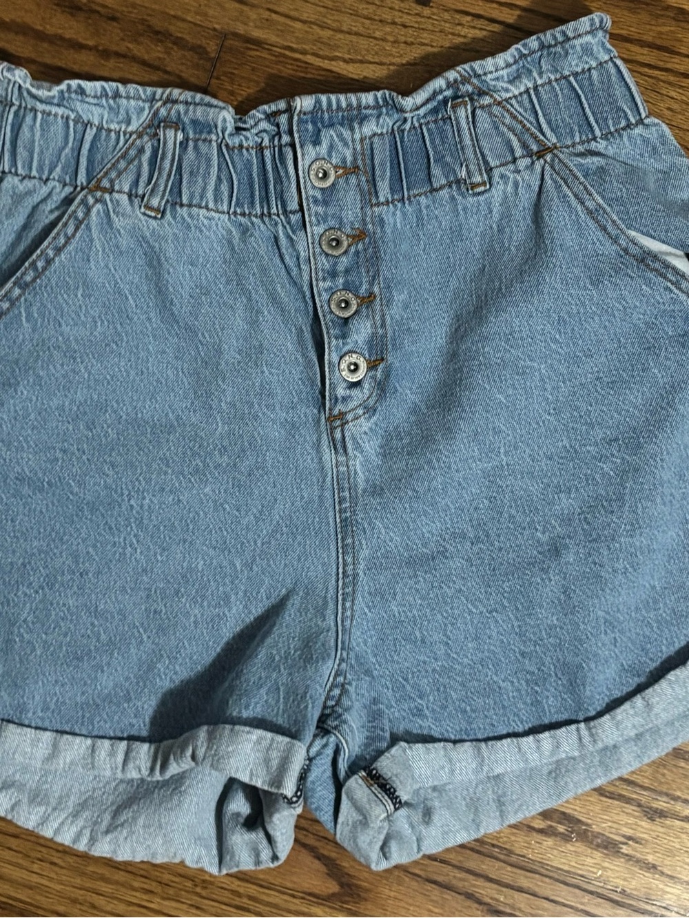 High-Waist Light Blue Denim Shorts with Button Front